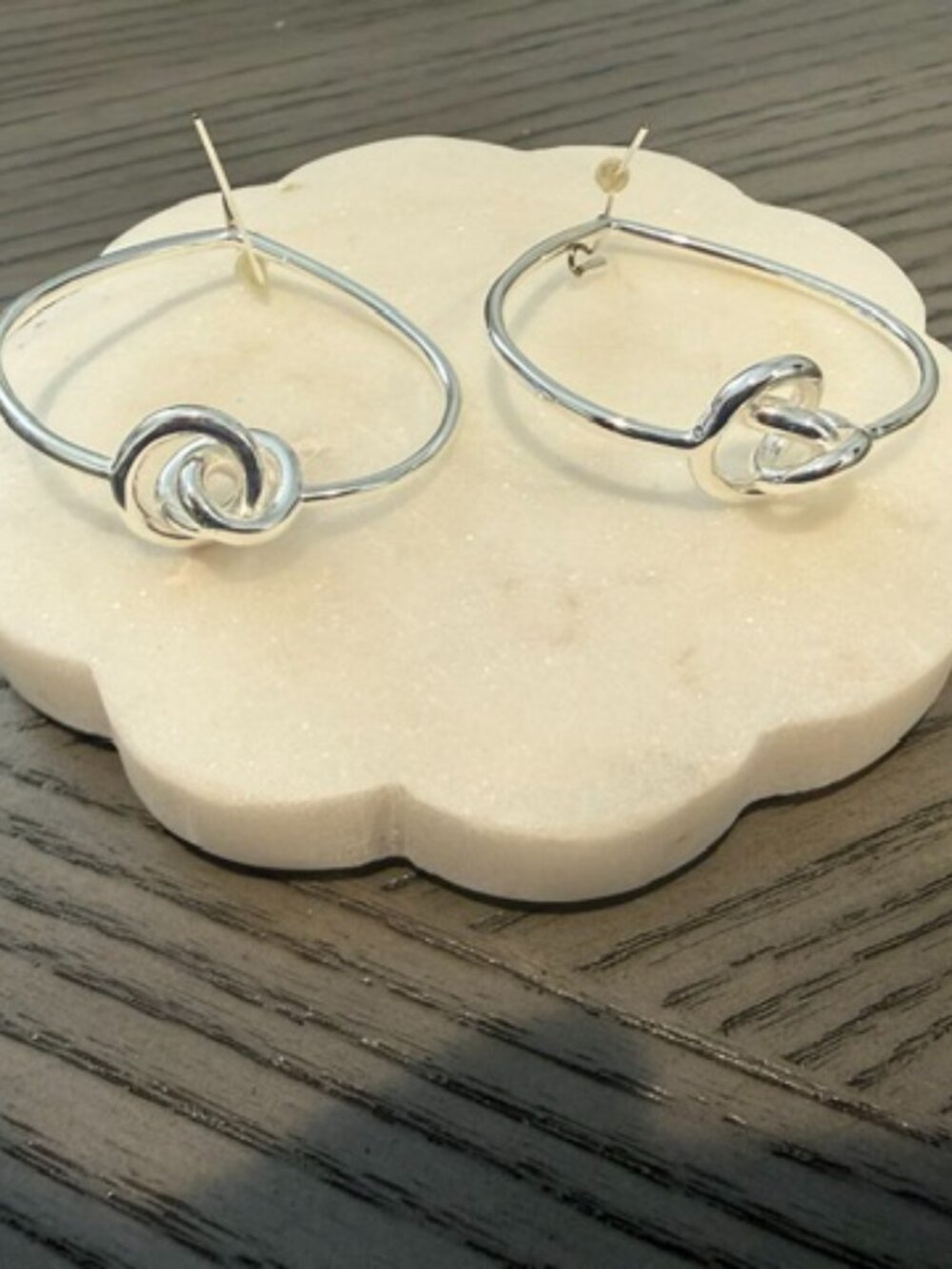 Kendra Scott Knot Hoop Earrings
